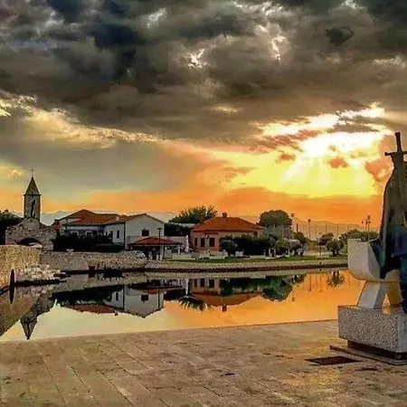 Skrapavac, Privlaka Privlaka (Zadar)